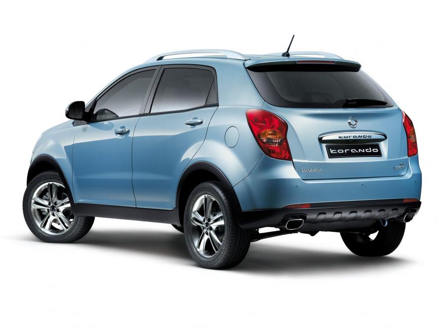  SsangYong Korando 2010 года  (фото 5 из 18)